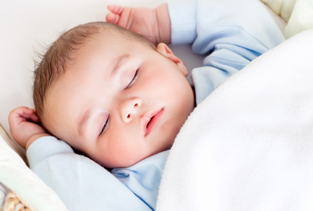 Сколько новорожденный должен спать?